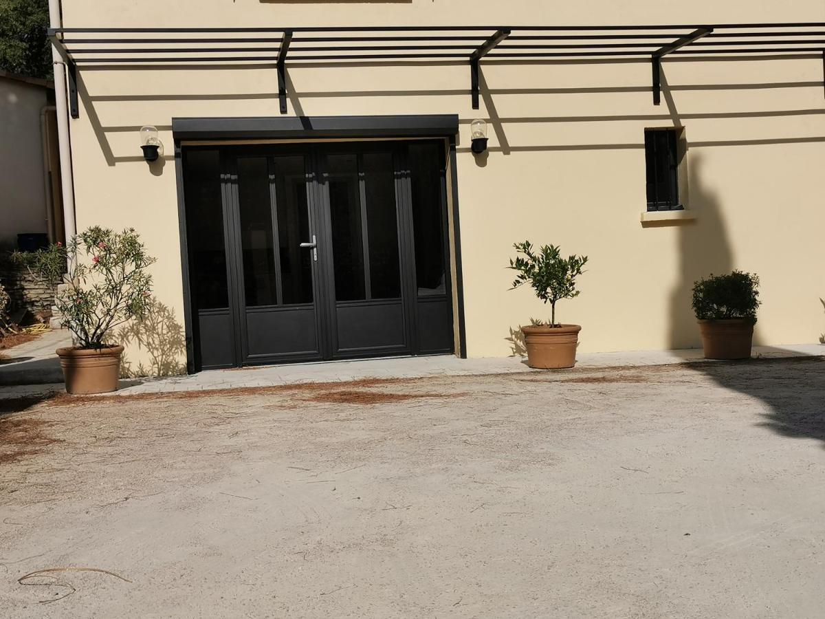 Gite 2 Chambres Avec Piscine Sernhac Εξωτερικό φωτογραφία