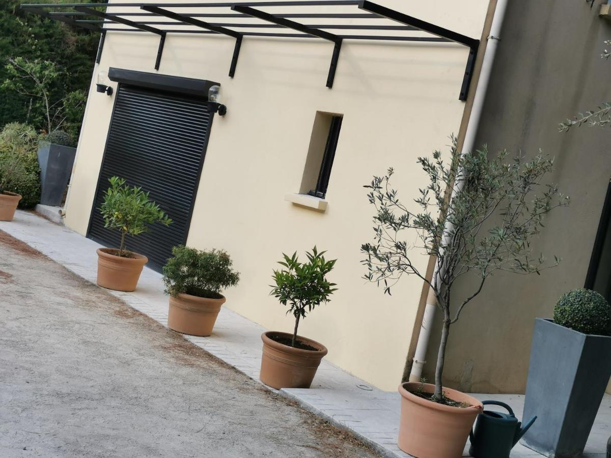 Gite 2 Chambres Avec Piscine Sernhac Εξωτερικό φωτογραφία